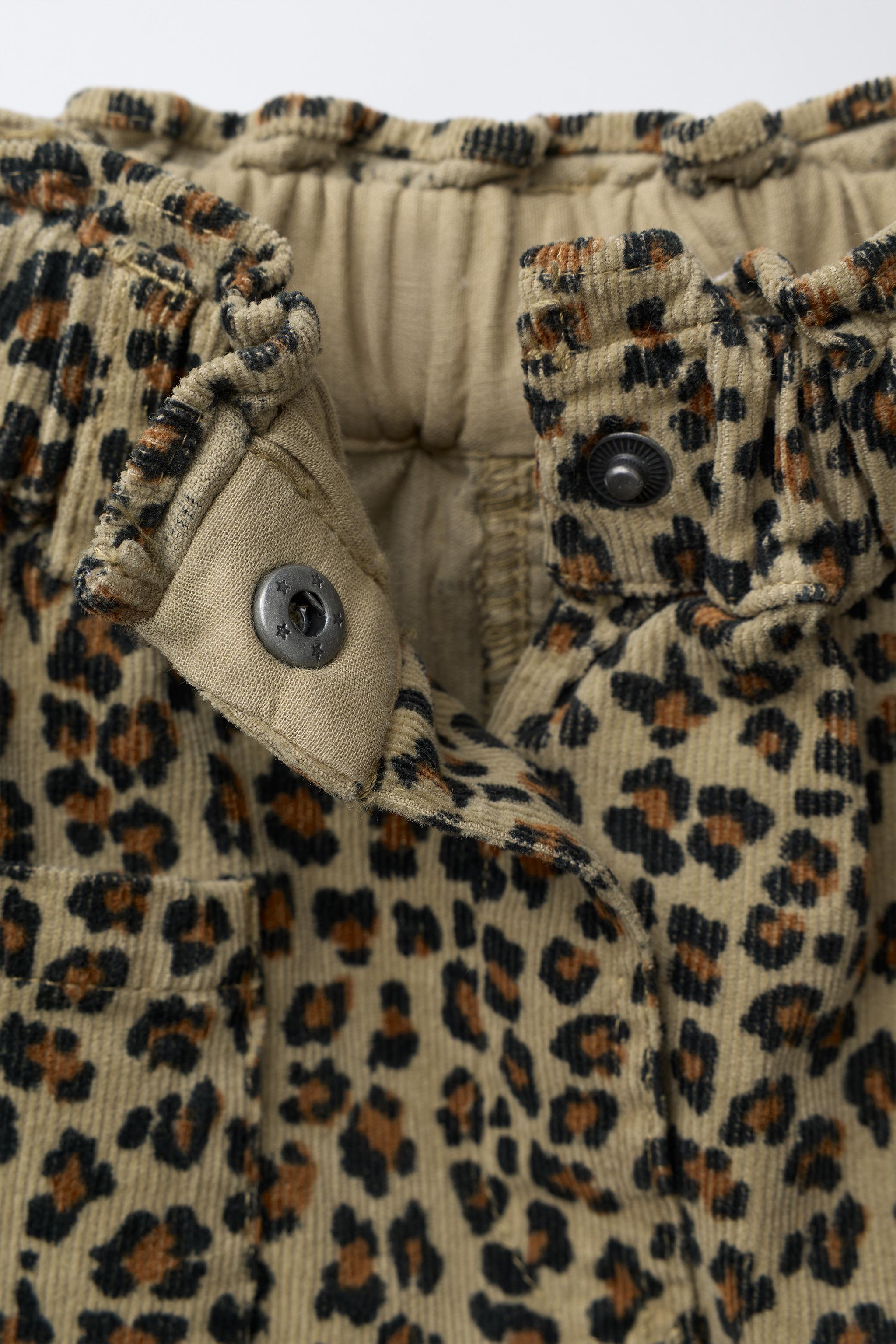 JUPE EN MICRO-VELOURS CÔTELÉ À IMPRIMÉ ANIMALIER